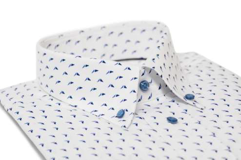 Chemise sur-mesure blanche à motifs, création artisanale Élégance Tailleur.